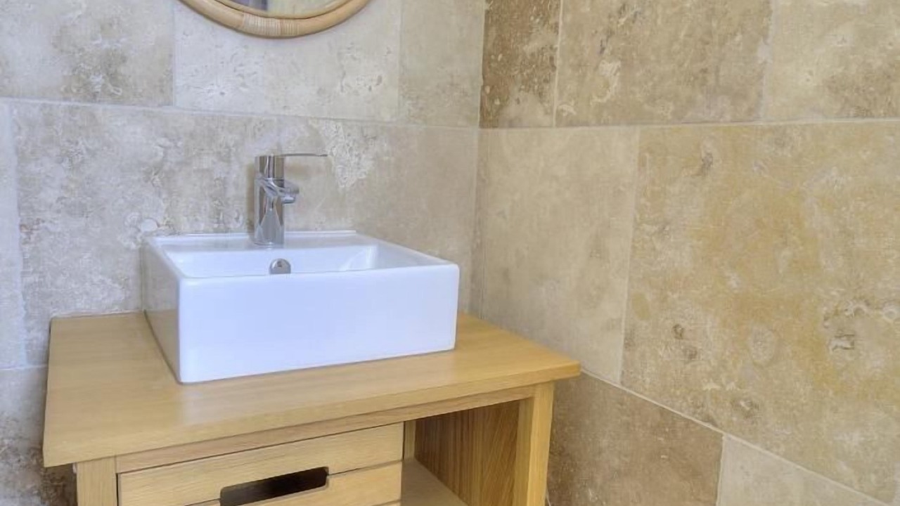 Photo of Bathroom in Grezieu-la-Varenne