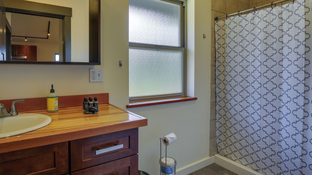 Photo of Bathroom in White Salmon