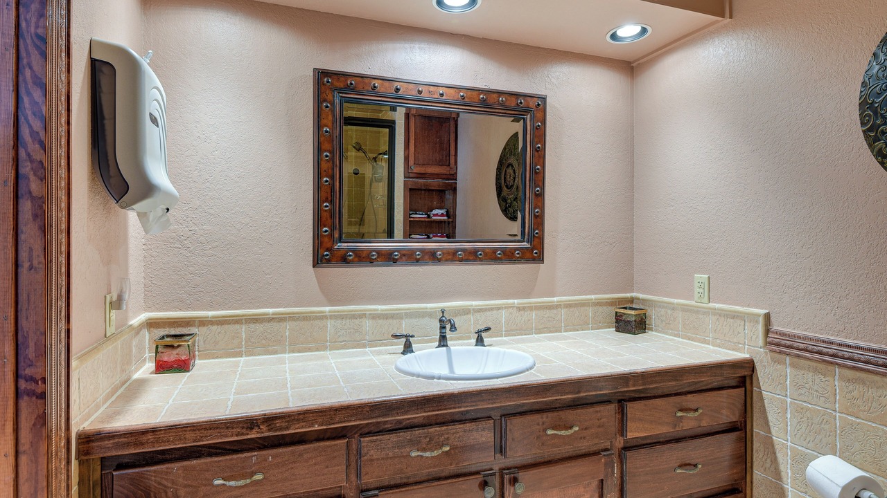 Photo of Bathroom in Morgan