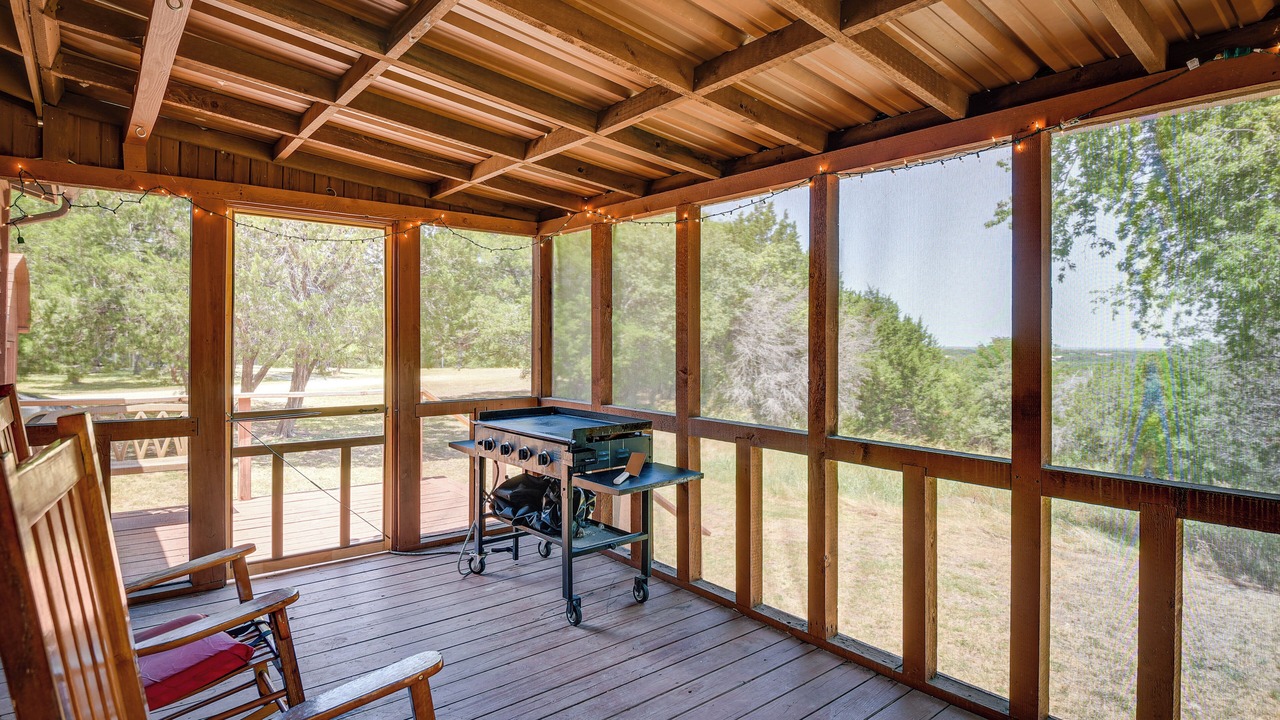 Photo of Outdoor in Morgan