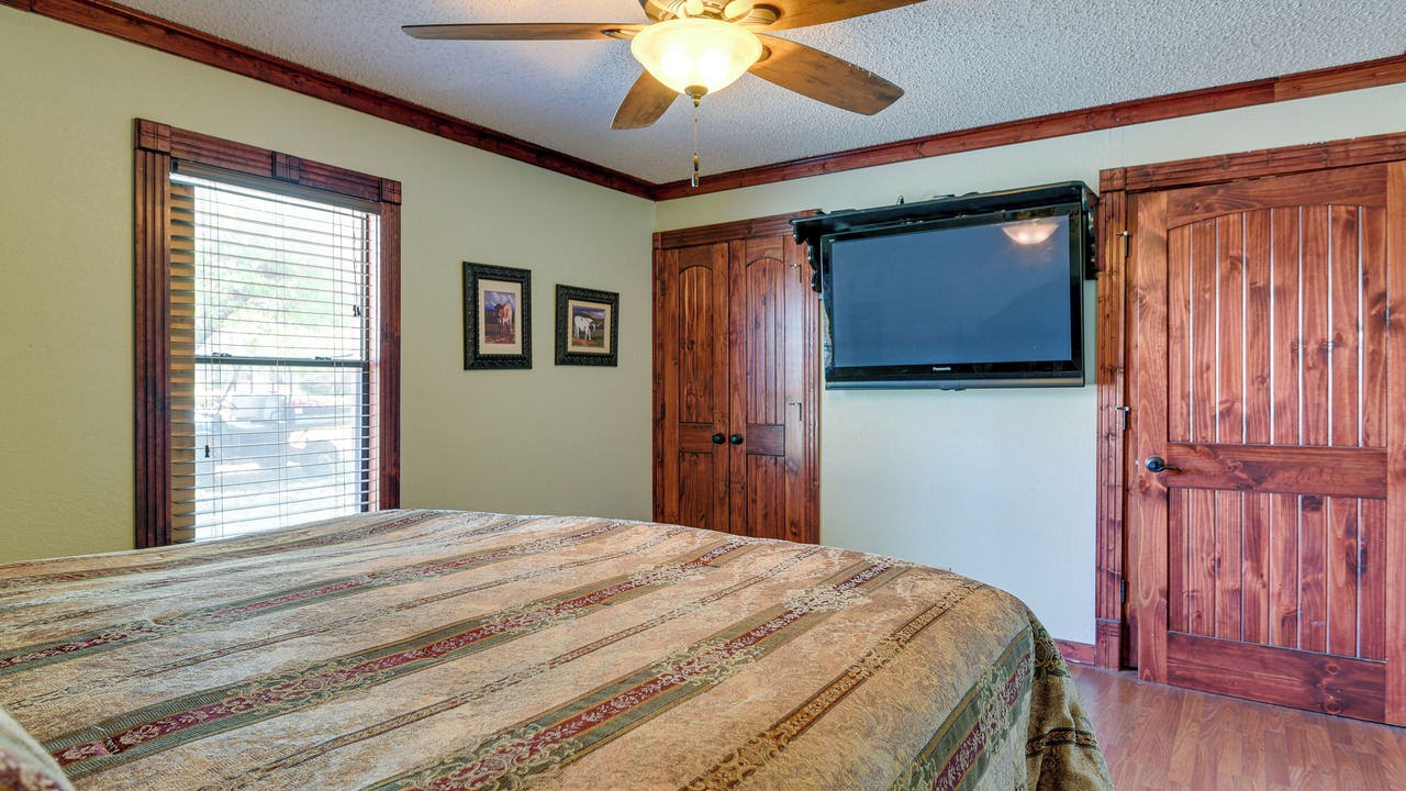 Photo of Bedroom in Morgan