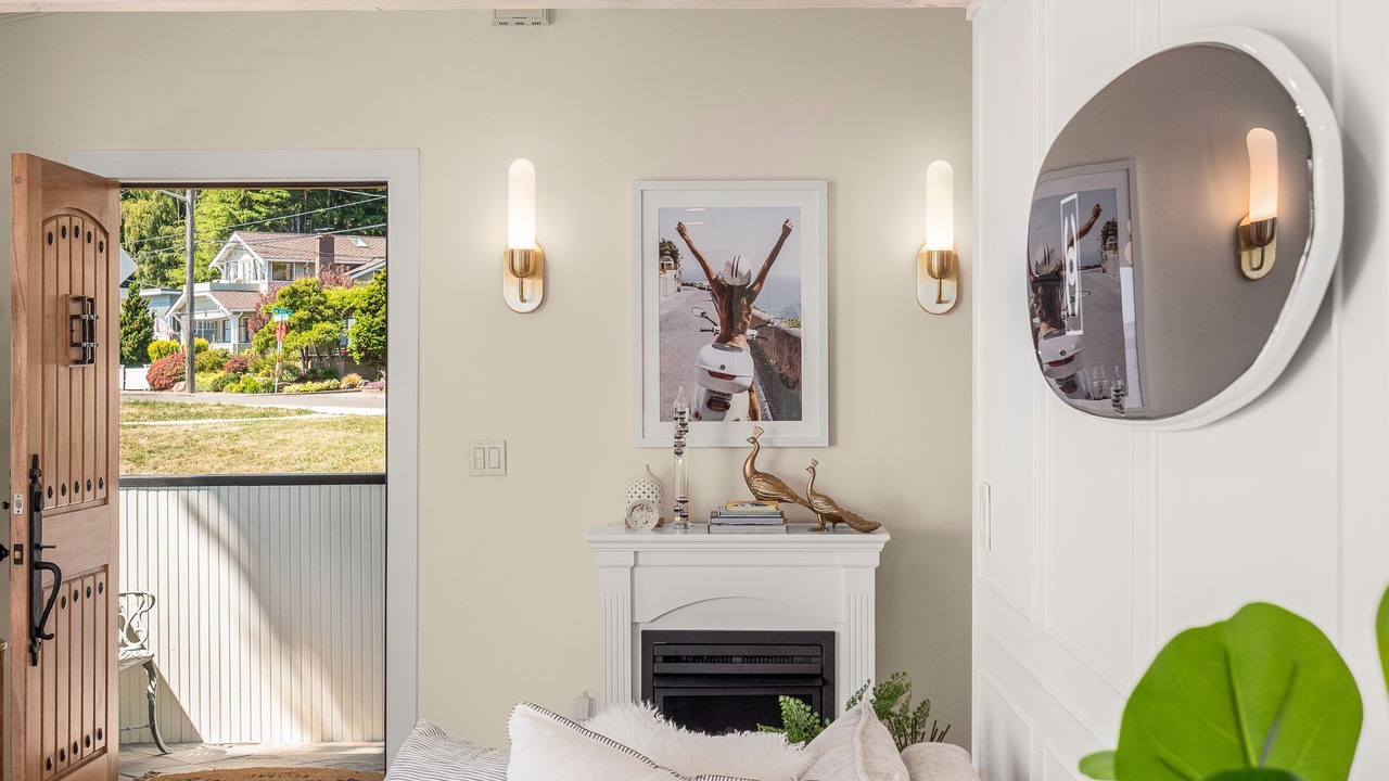 Photo of Bedroom in West Seattle