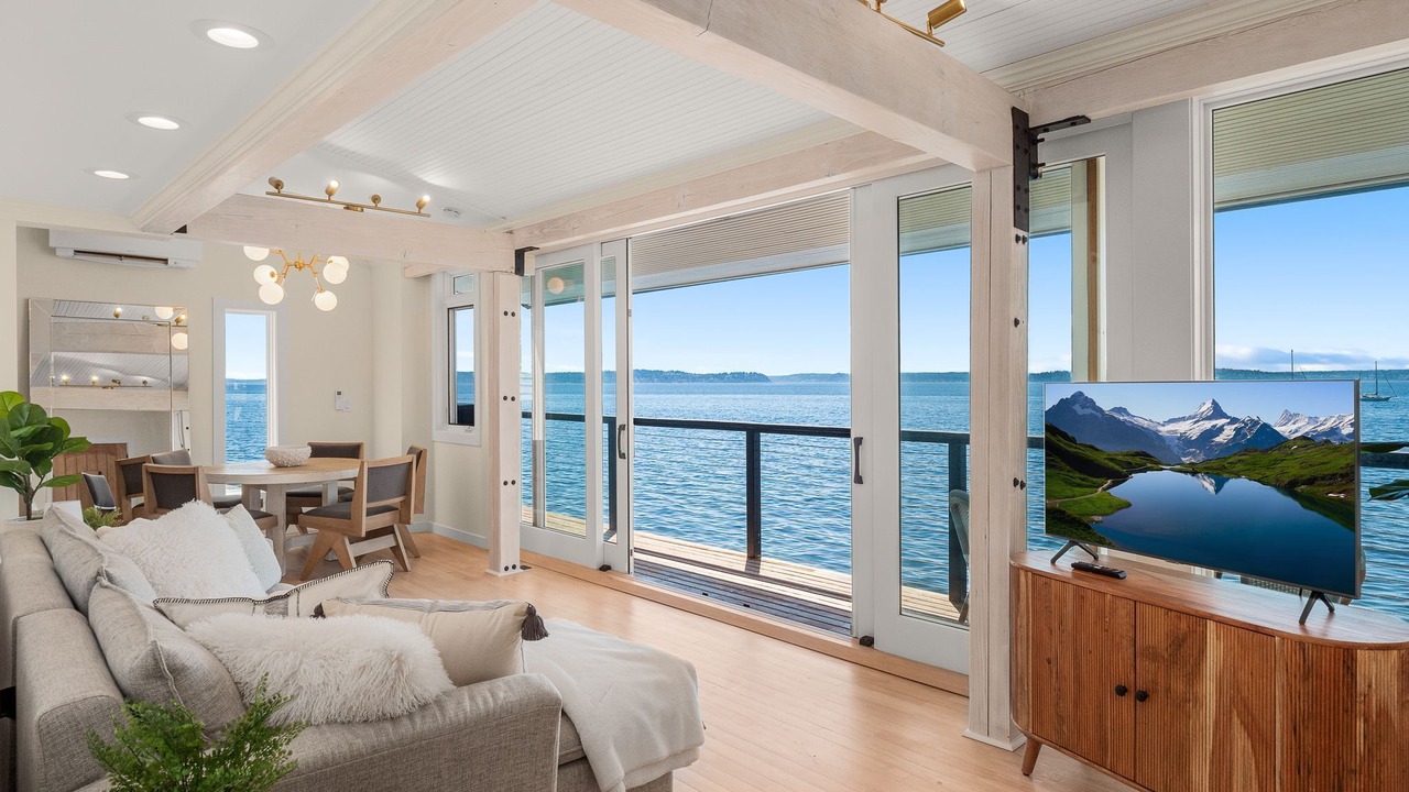 Photo of Livingroom in West Seattle