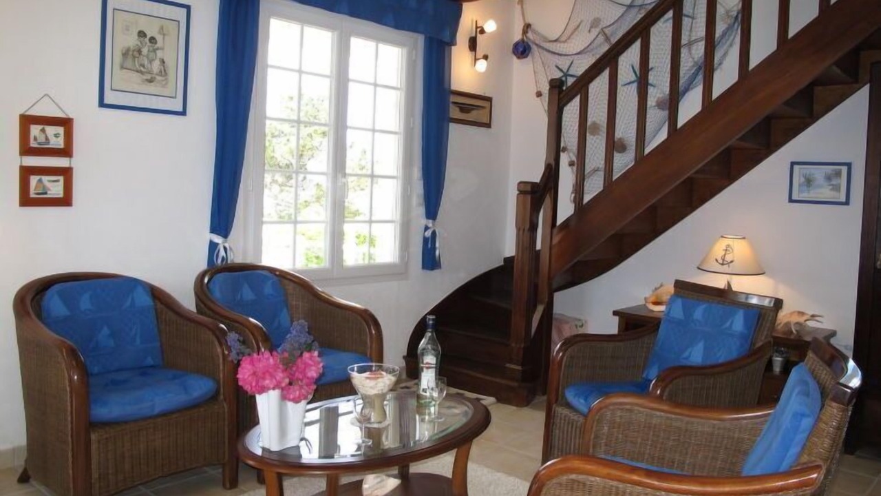Photo of Livingroom in Saint-Michel-en-Greve