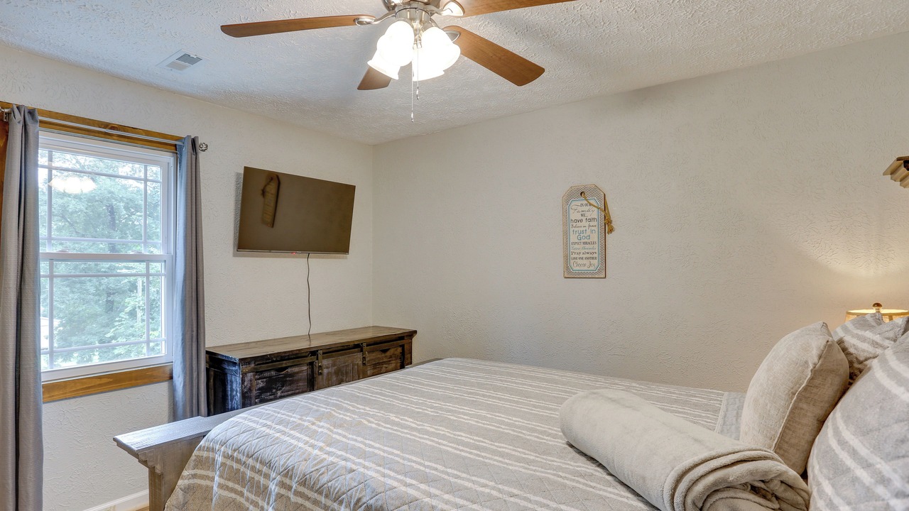 Photo of Others in Flat Rock