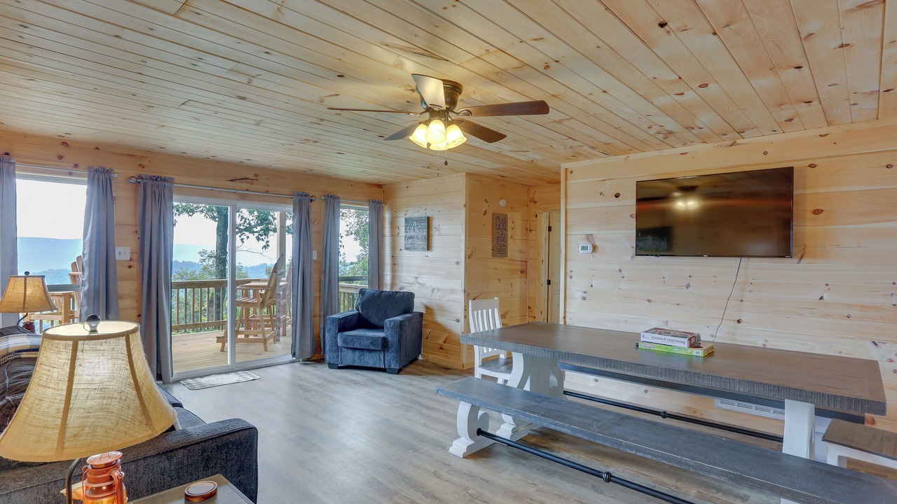 Photo of Bedroom in Flat Rock