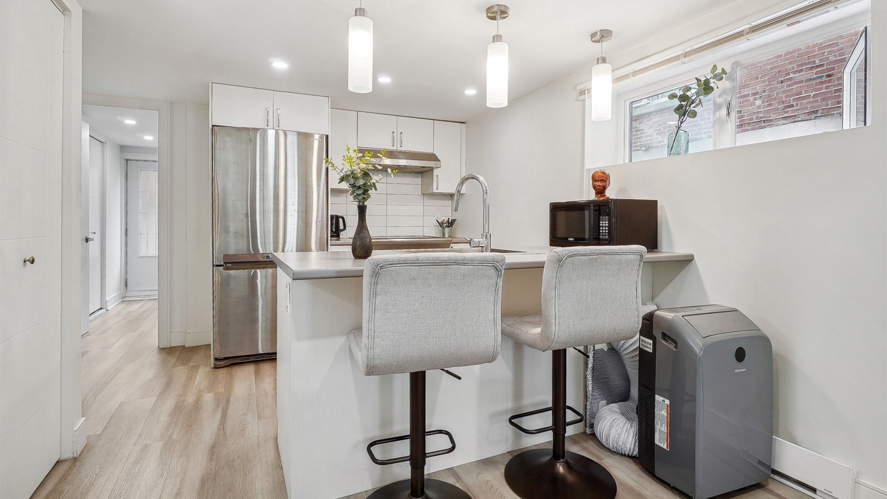 Photo of Kitchen in Cote-Des-Neiges—Notre-Dame-De-Grace