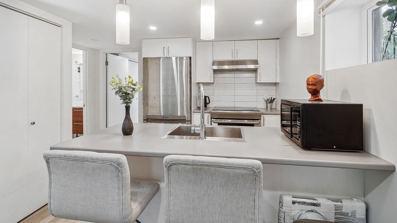 Photo of Kitchen in Cote-Des-Neiges—Notre-Dame-De-Grace