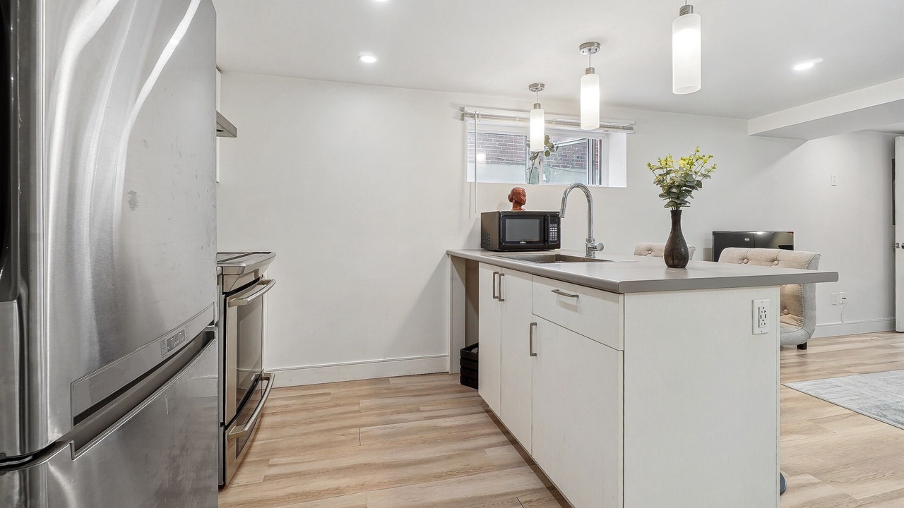 Photo of Kitchen in Cote-Des-Neiges—Notre-Dame-De-Grace