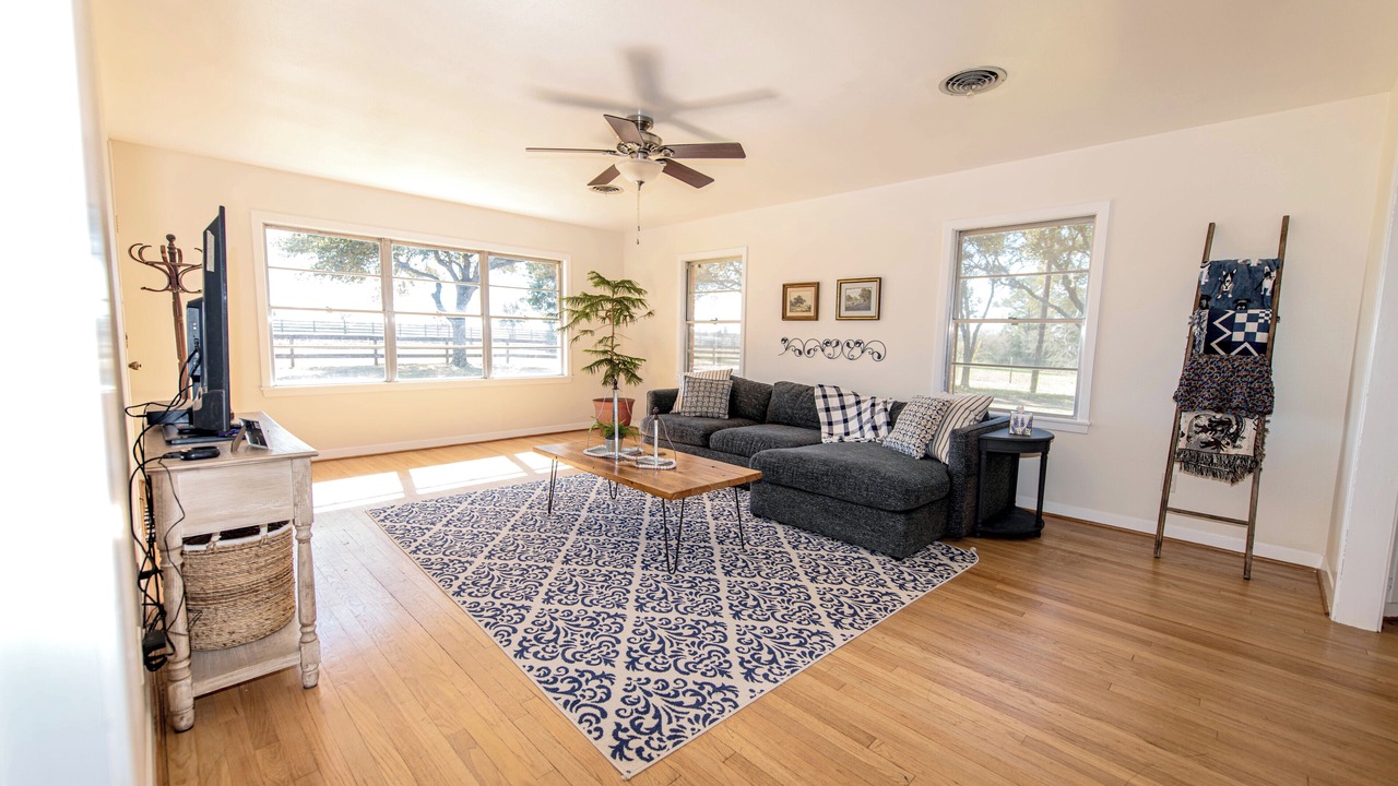 Photo of Livingroom in Washington