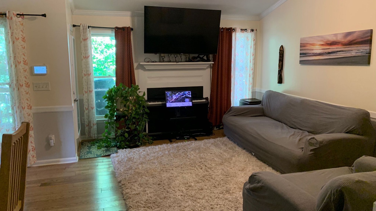 Photo of Livingroom in Cary