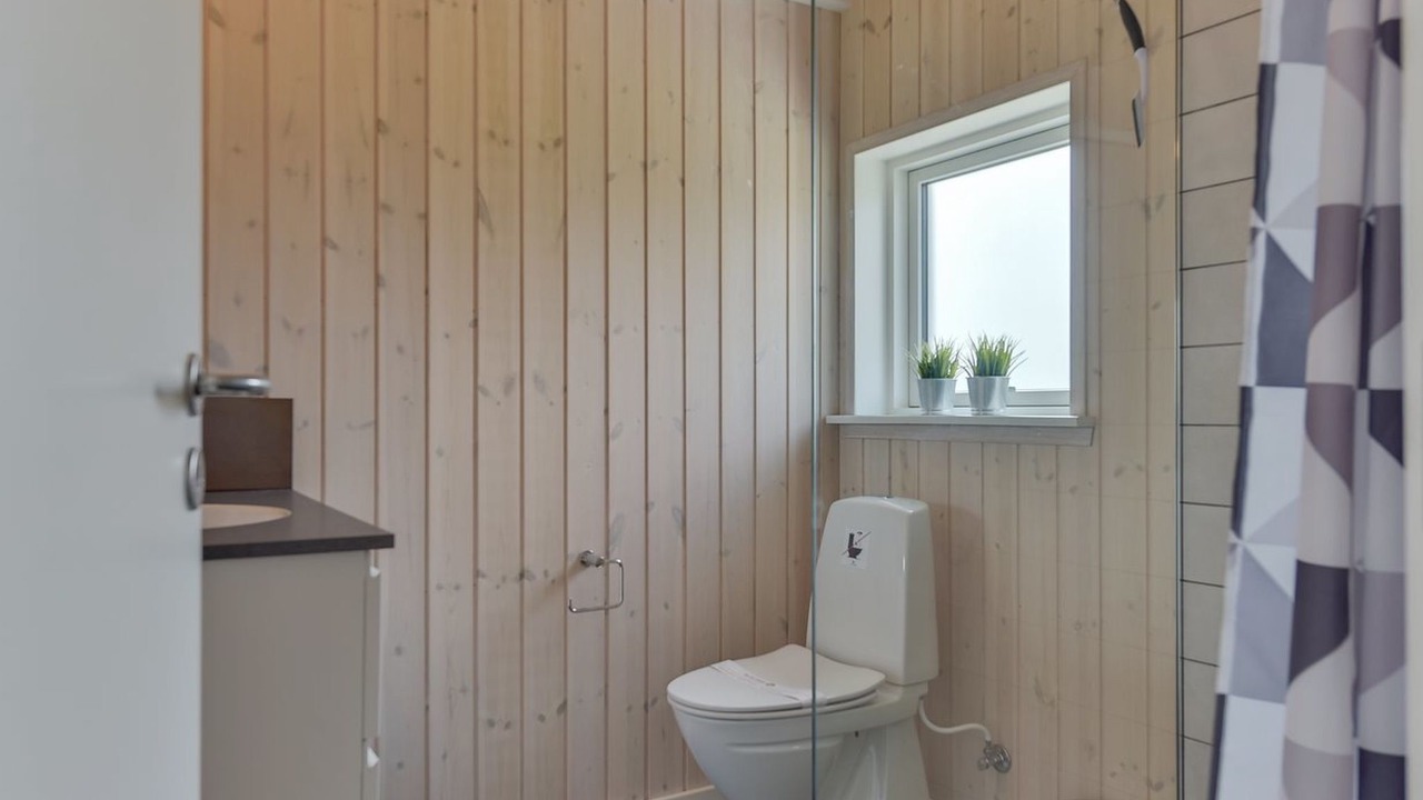 Photo of Bathroom in Fynshav