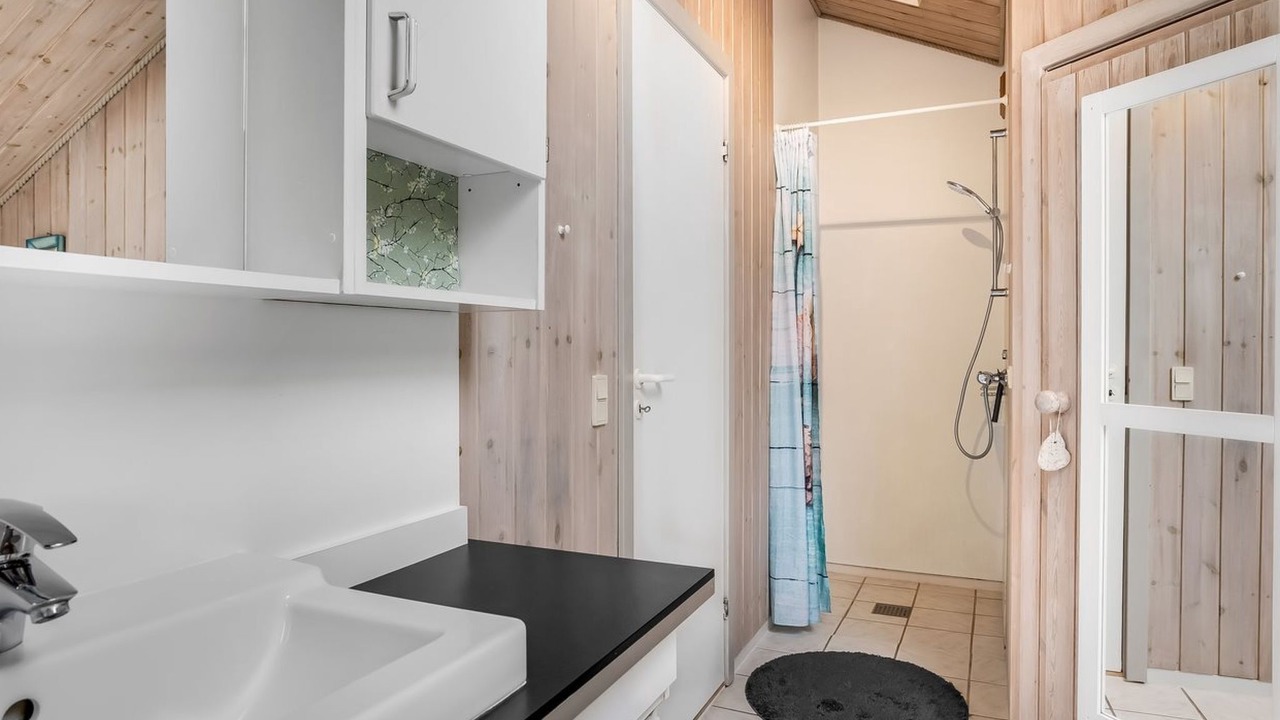 Photo of Bathroom in Nørre Lyngvig