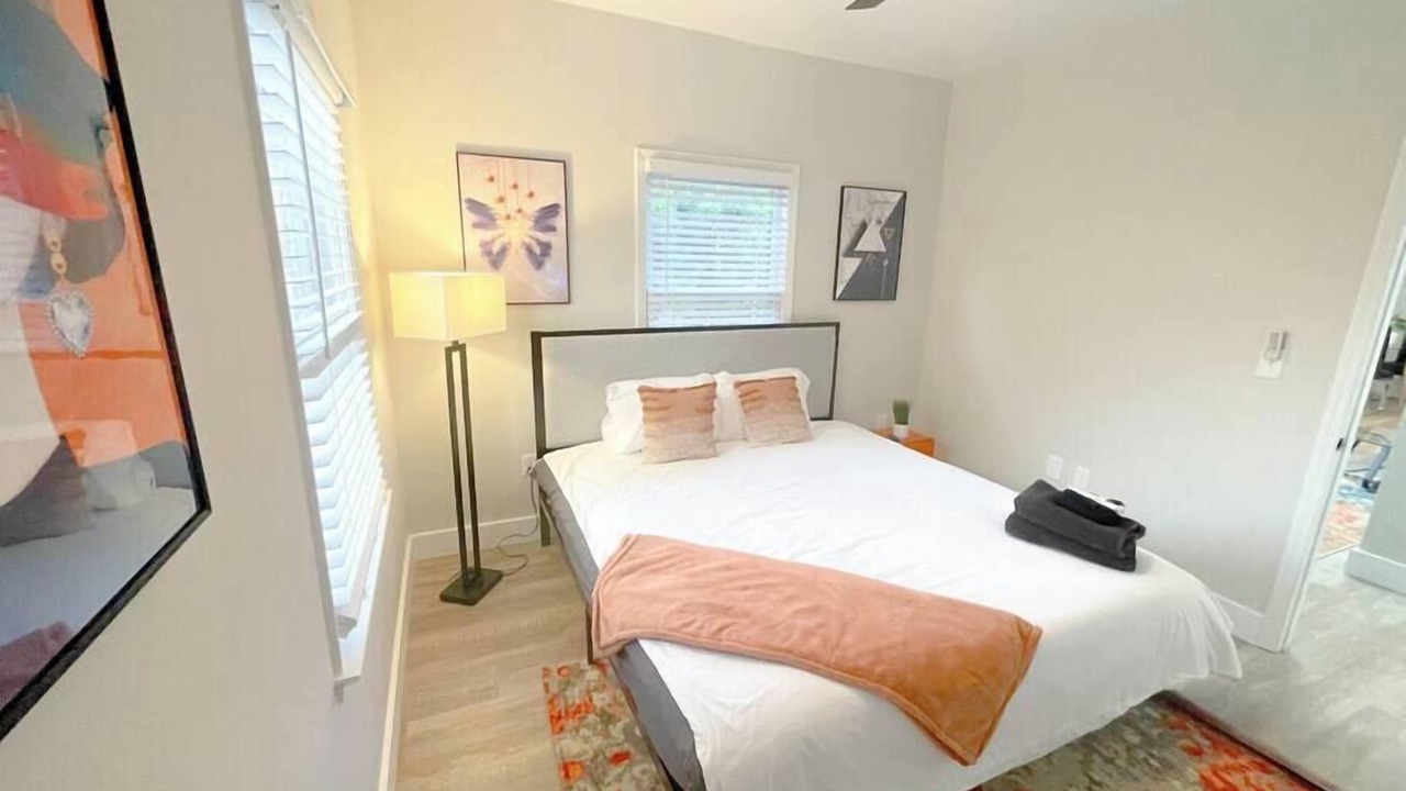 Photo of Bedroom in West End