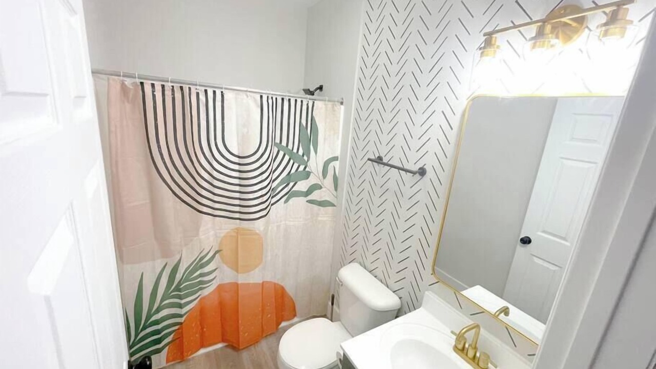 Photo of Bathroom in West End