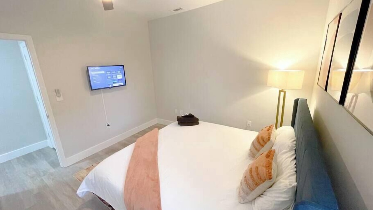 Photo of Bedroom in West End