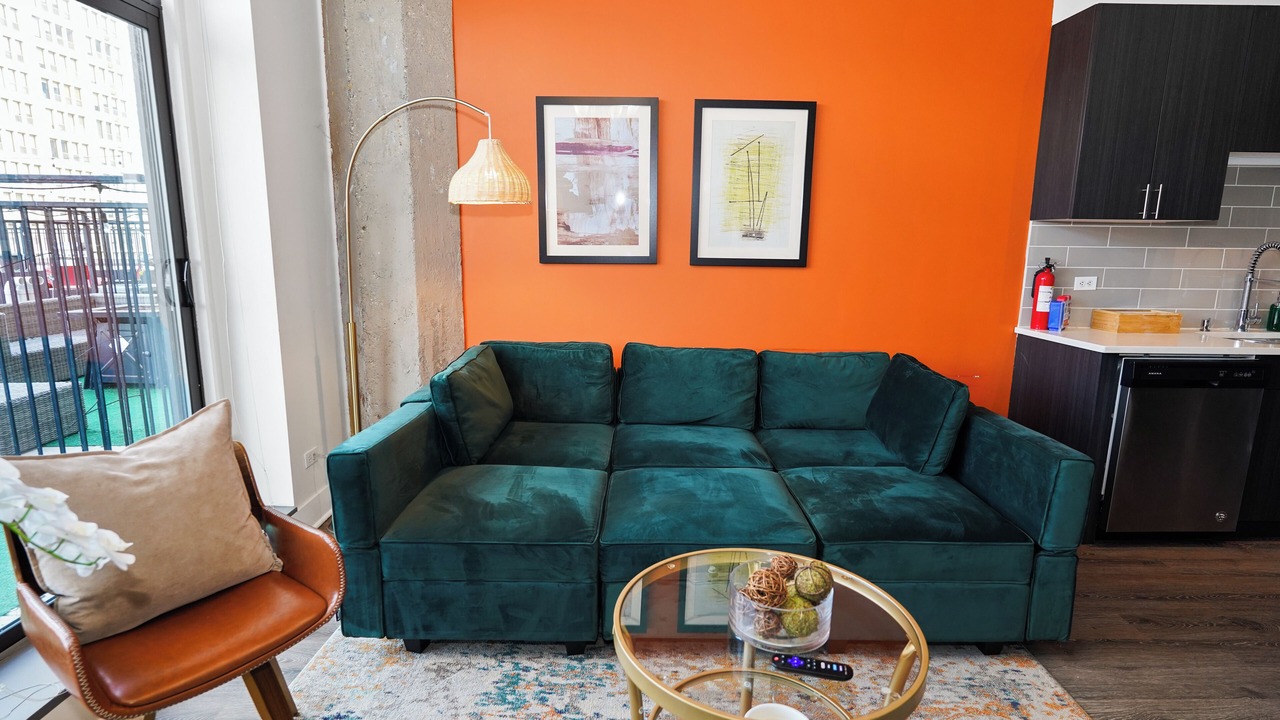 Photo of Livingroom in Near South Side