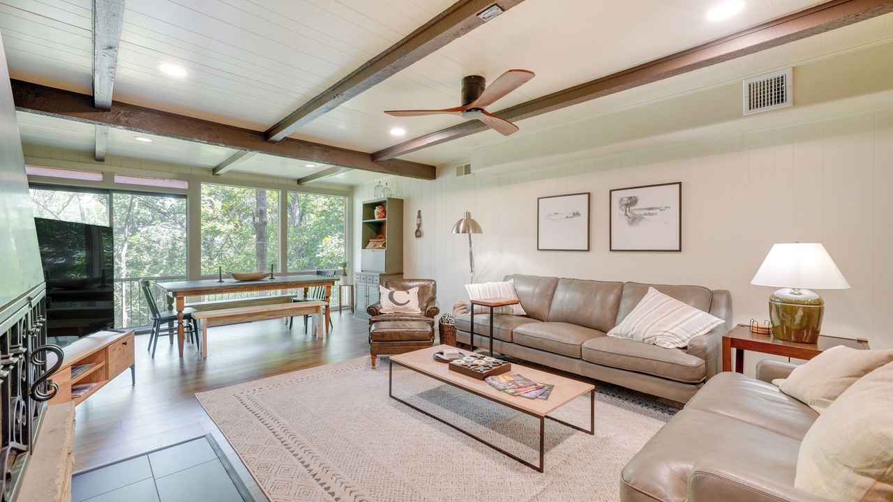 Photo of Livingroom in Eufaula