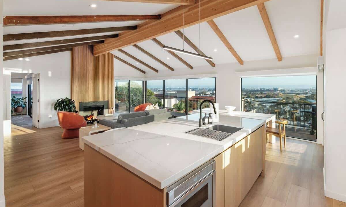 Photo of Bedroom in Mission Hills