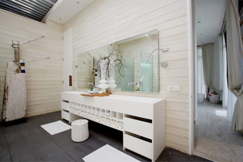 Photo of Bathroom in Padonan