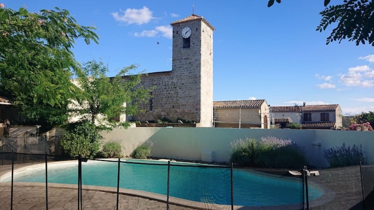 Photo of Outdoor in Montclar