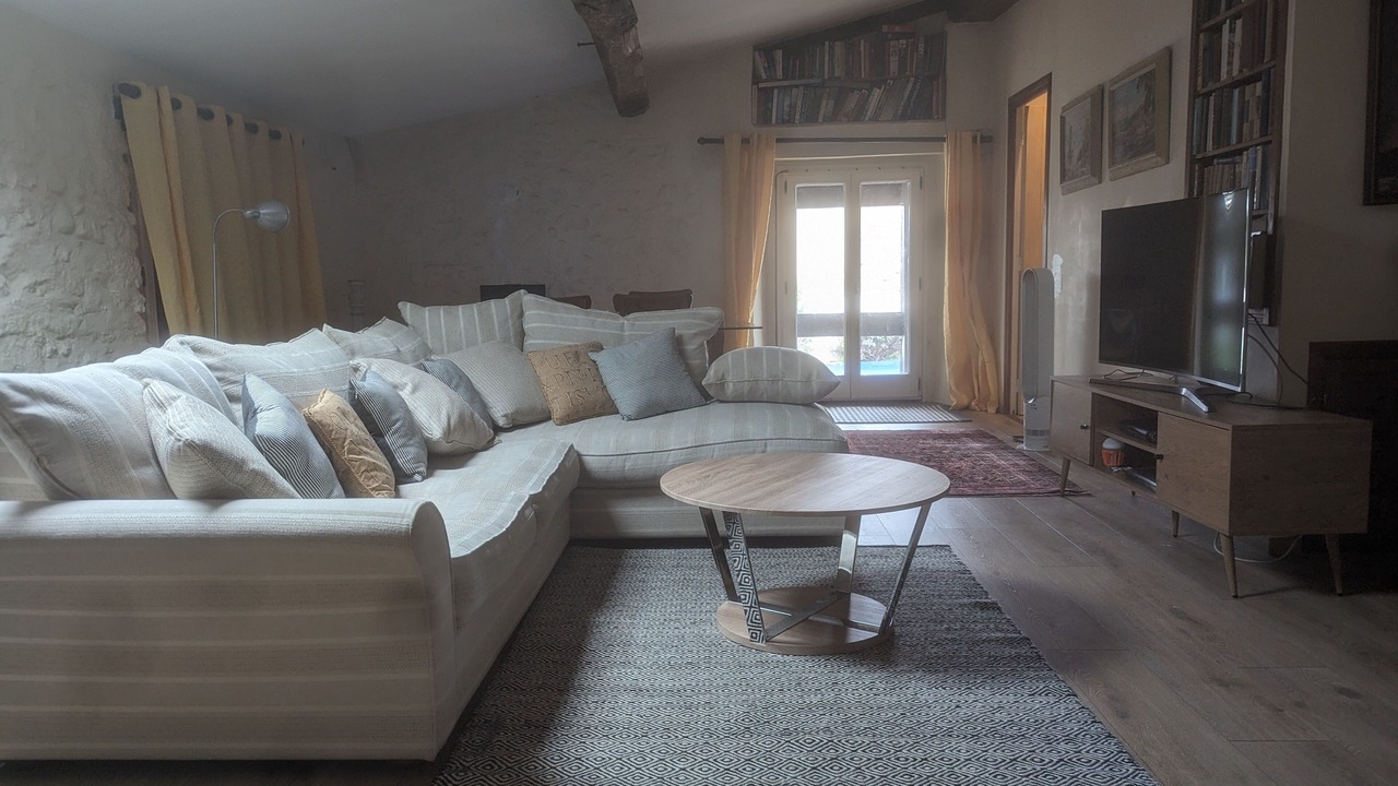 Photo of Livingroom in Montclar