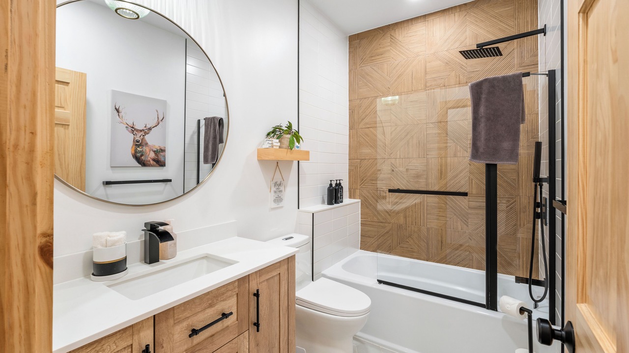 Photo of Bathroom in North Ridge