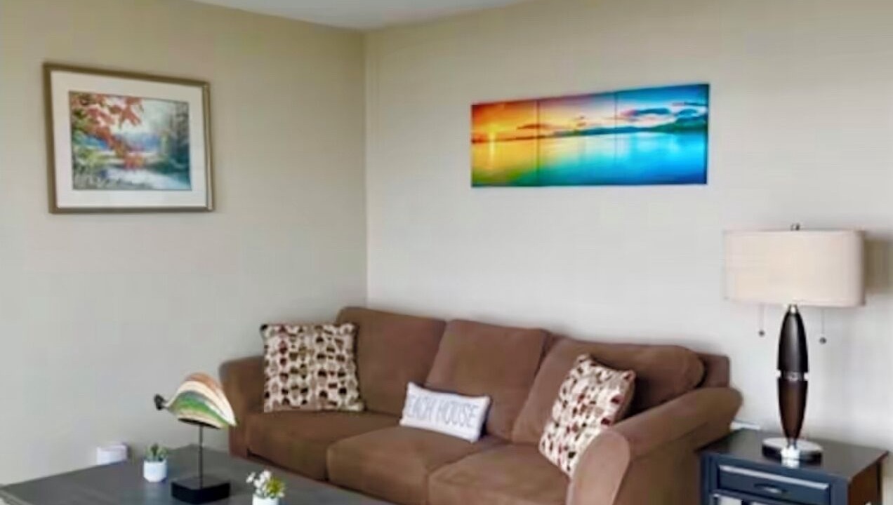 Photo of Livingroom in Rockaway Beach