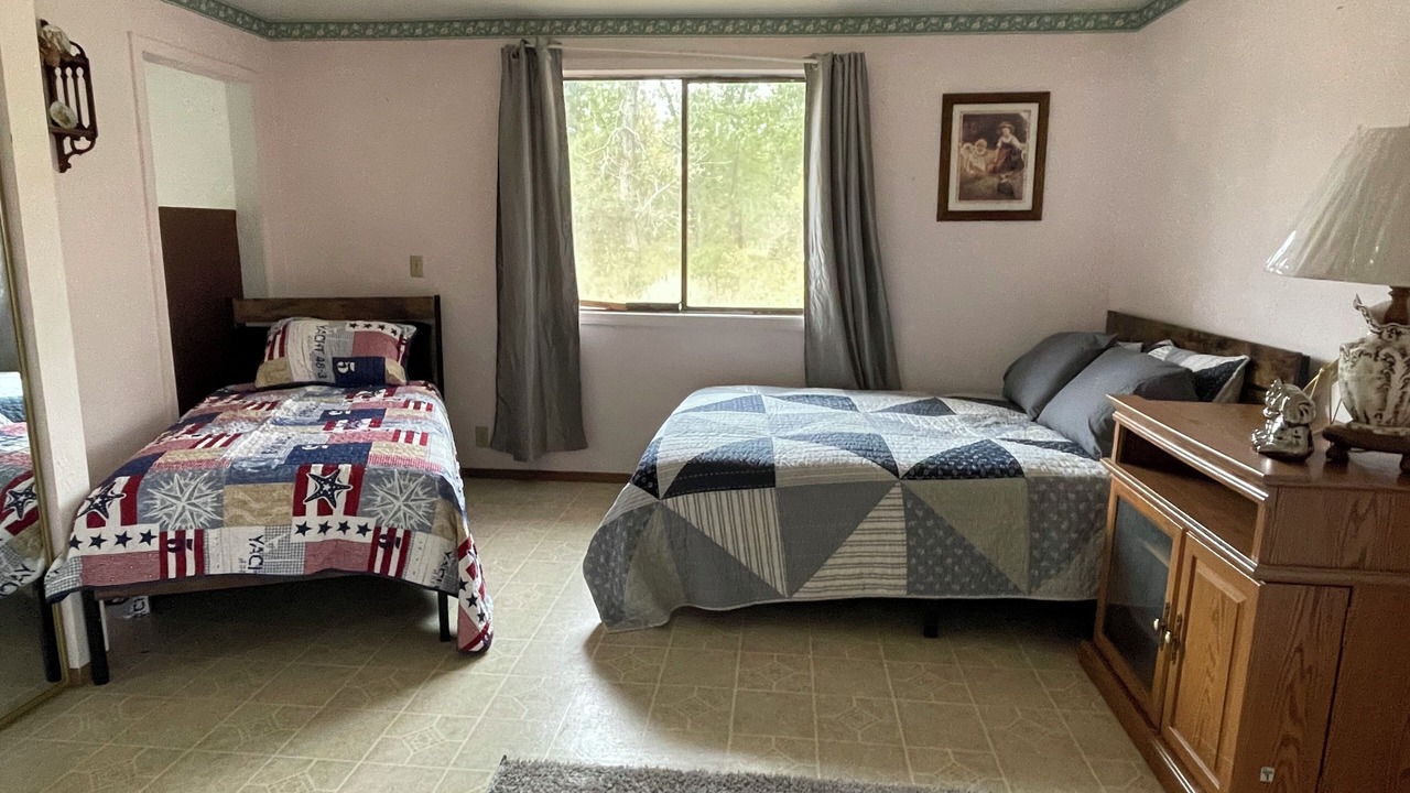 Photo of Bedroom in Naches