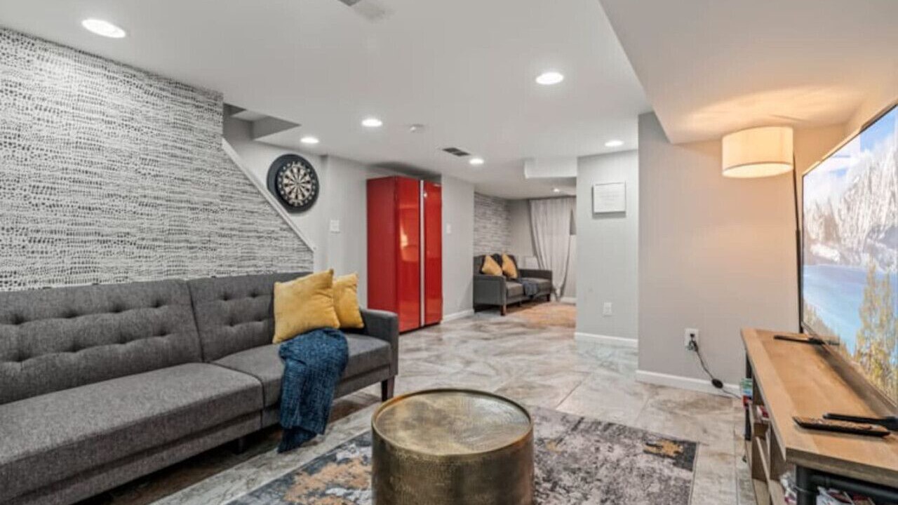 Photo of Bedroom in Olney-Oak Lane