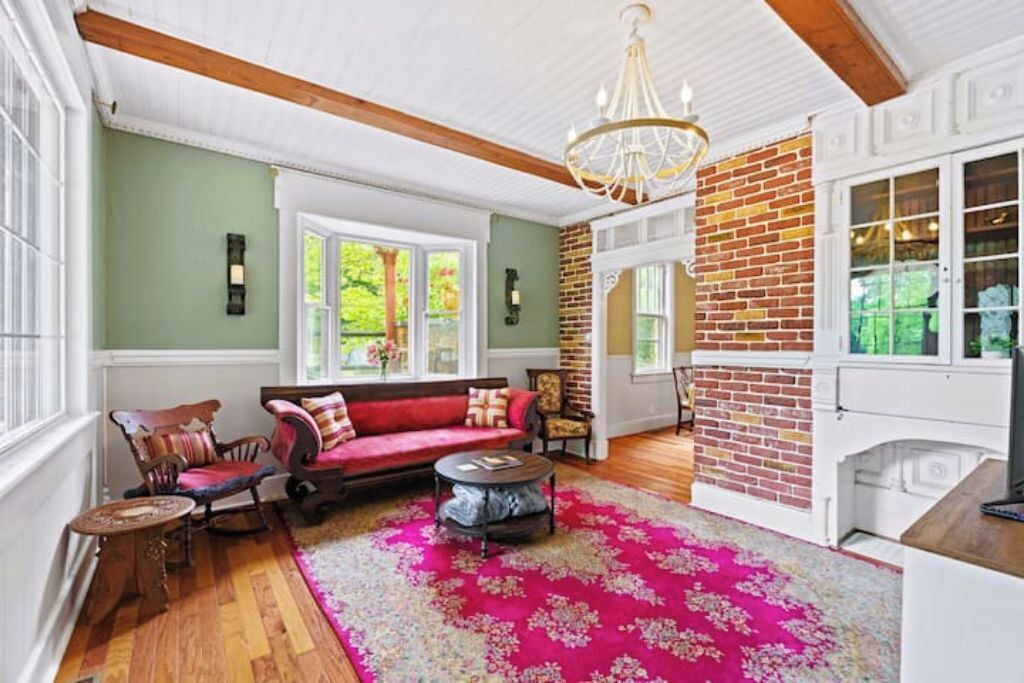 Photo of Livingroom in Waynesboro