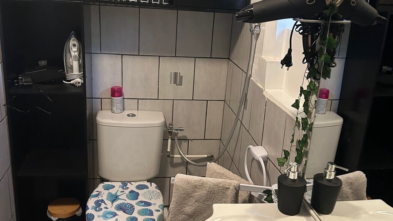 Photo of Bathroom in Clairy-Saulchoix