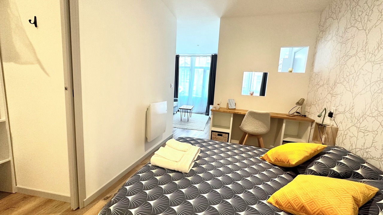 Photo of Bedroom in Limoges