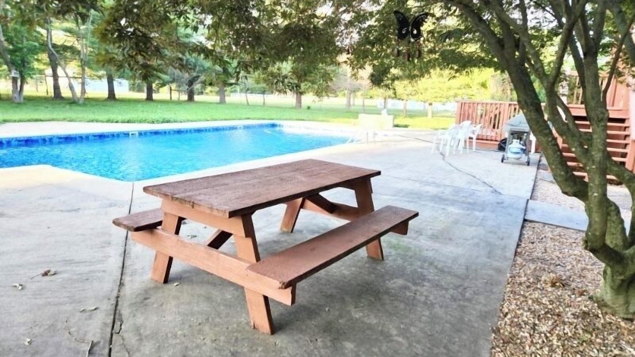 Photo of Outdoor in Springfield