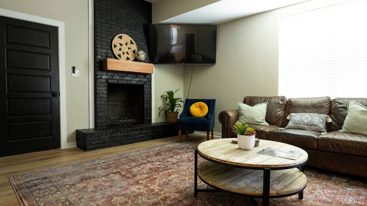 Photo of Livingroom in Bryan