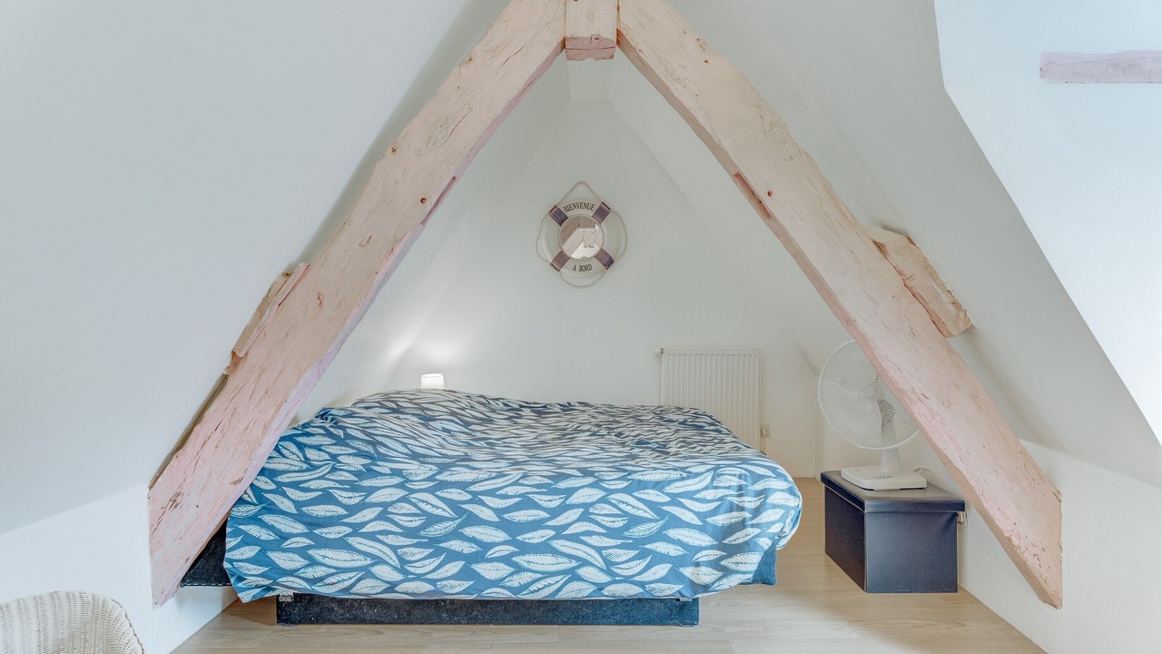 Photo of Bedroom in Pontorson