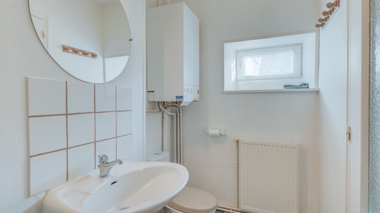 Photo of Bathroom in Pontorson