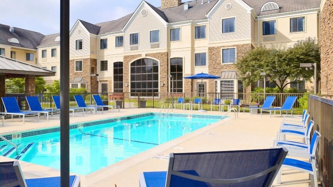 Photo of Outdoor in Auburn Hills
