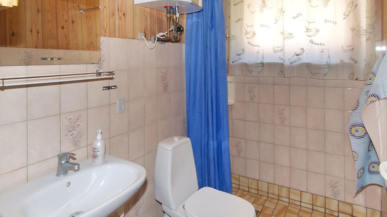 Photo of Bathroom in Pedersker