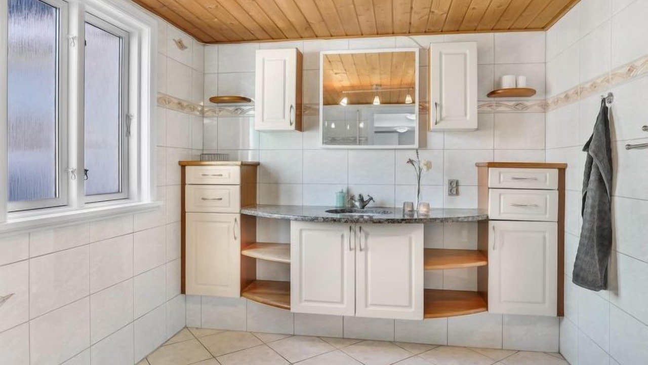 Photo of Bathroom in Arnager
