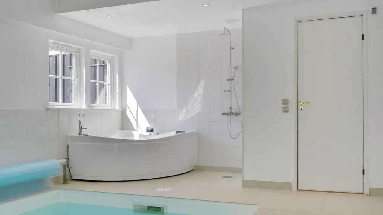 Photo of Bathroom in Holloselund