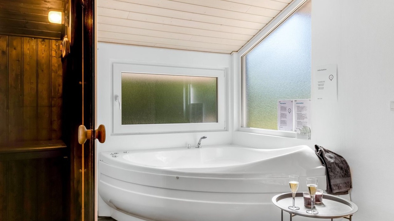 Photo of Bathroom in Aalbaek