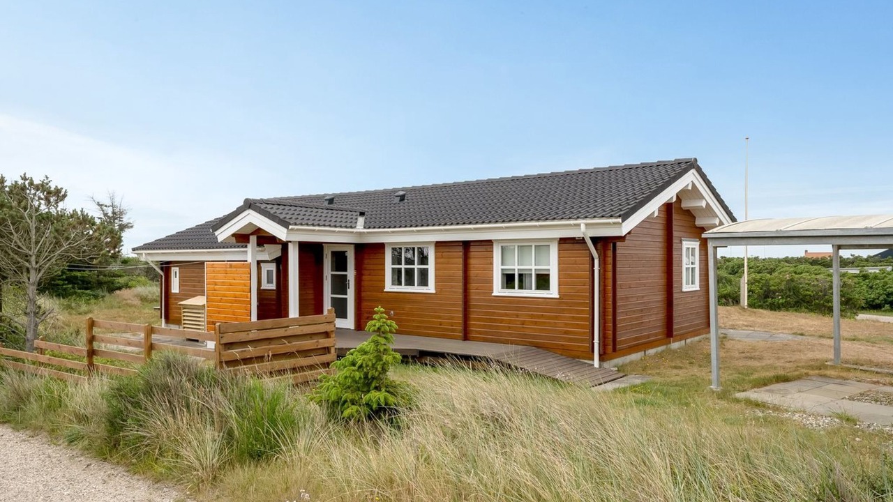 Photo of Others in Houvig Strand