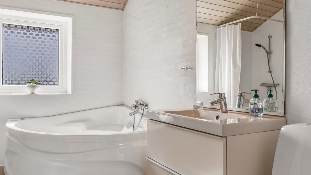 Photo of Bathroom in Lakolk