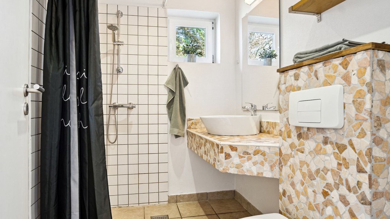 Photo of Bathroom in Bredebro