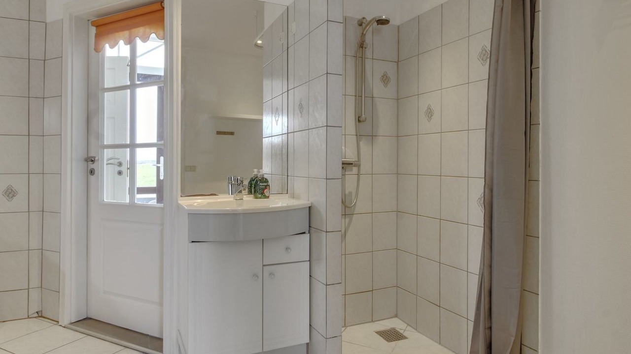 Photo of Bathroom in Ballum