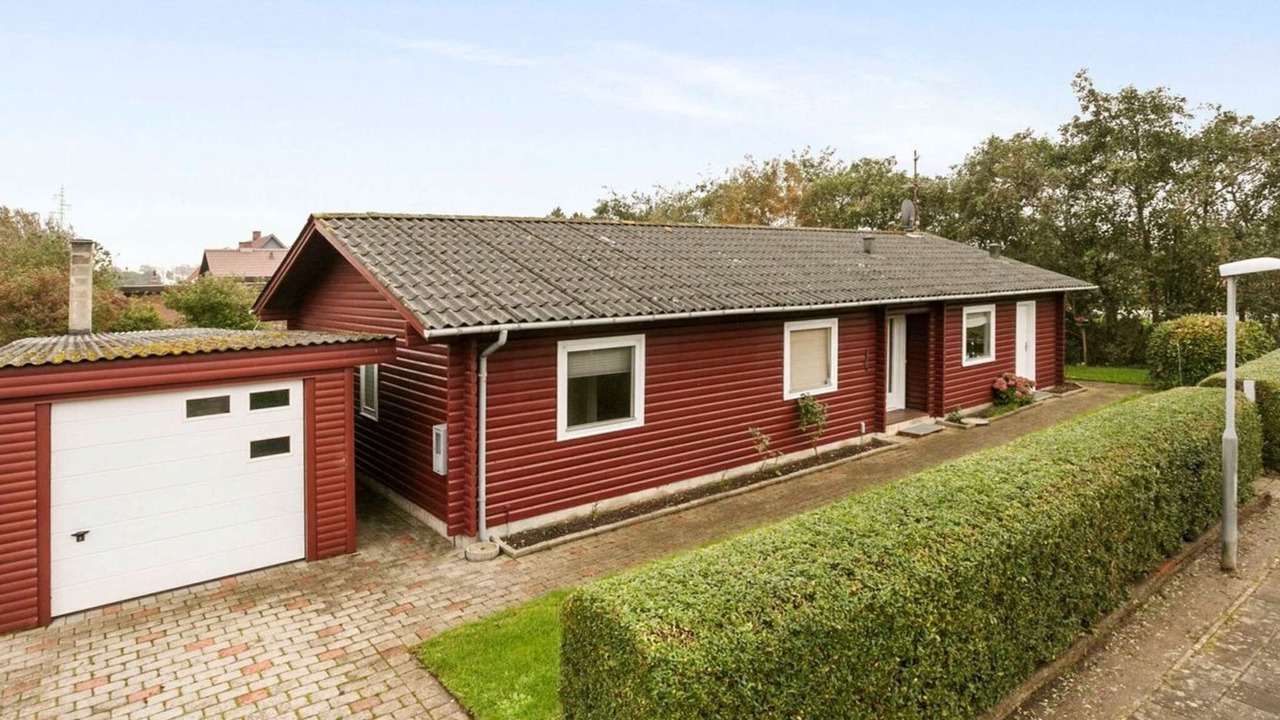 Photo of Others in Hojer