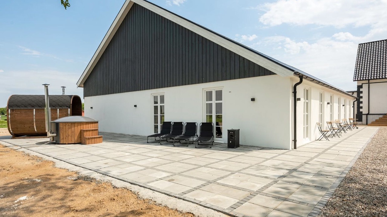 Photo of Others in Hojer