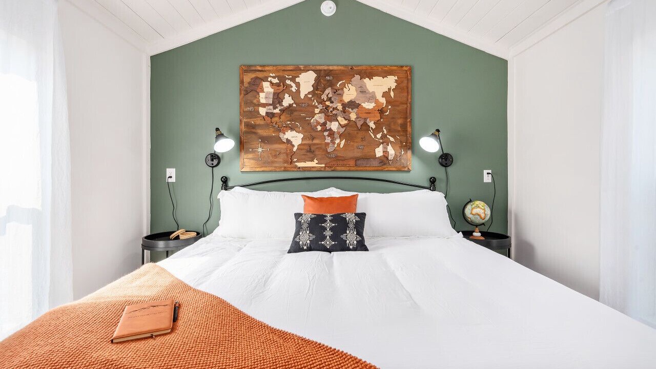 Photo of Bedroom in Guntersville