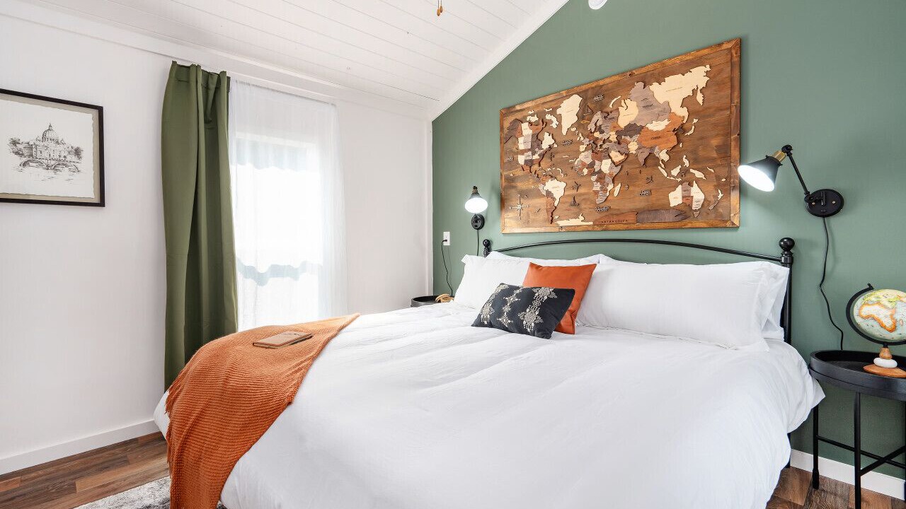 Photo of Bedroom in Guntersville